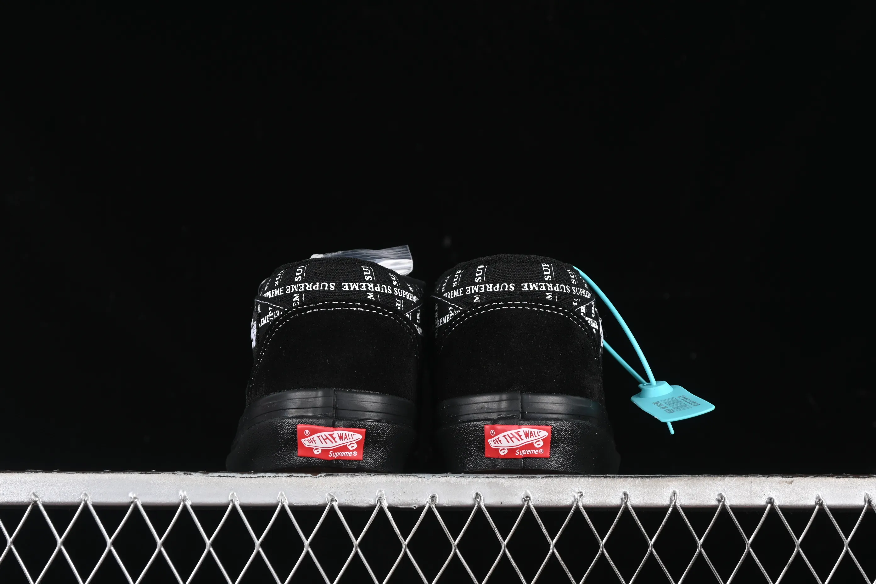 All categories Vans Vans series Vans Mid Vans China Vans Half Cab Pro 92 Vans official retro casual simple versatile skateboard shoes VN0A3QPH2YW